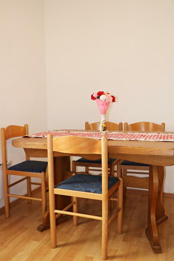 Apartment Cuce Rogotin Εξωτερικό φωτογραφία